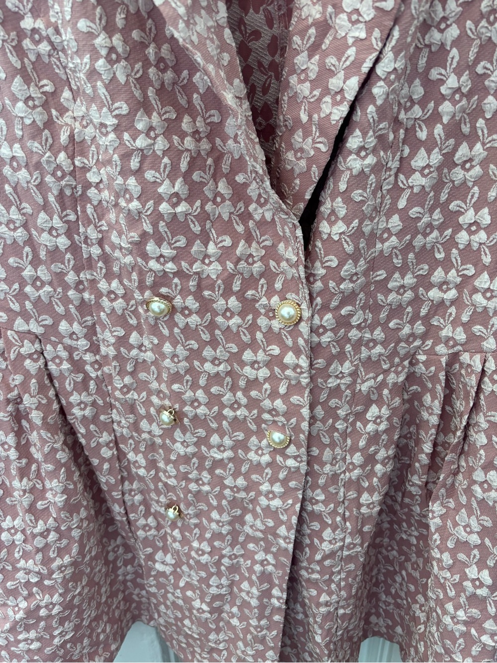 Women’s Pink Floral Double-Breasted Blouse Jacket - Picture 2 of 3